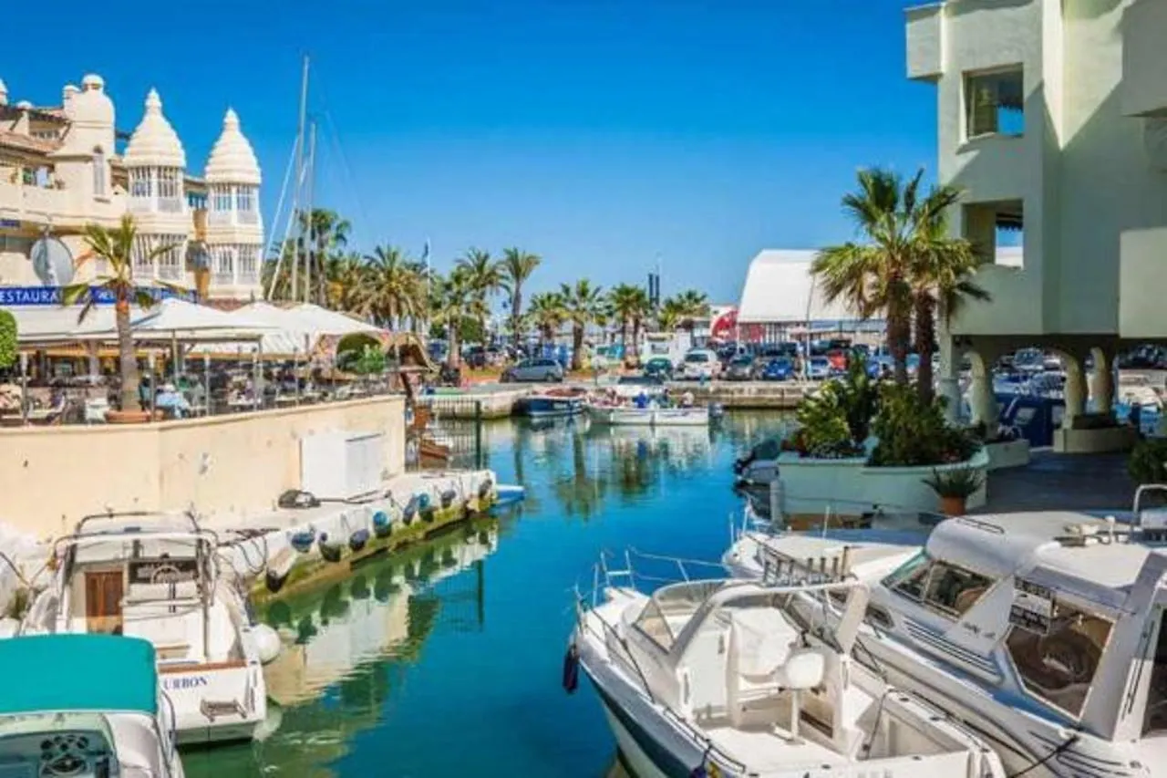 Newly Renovated Discover The Truth About Our Beautiful Oceanfront Apartment In Benalmadena Recent Renovations And New Management Ensure An Unforgettable Stay Book Now And Experience It For Yourself Homestay
